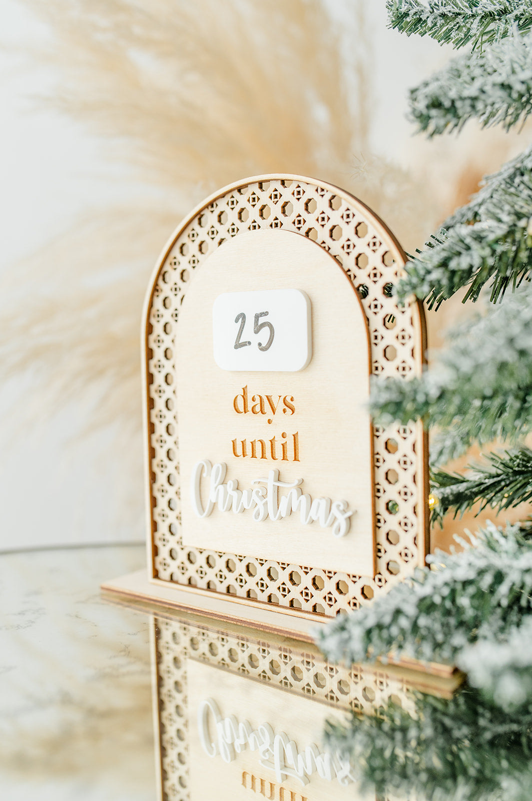 Countdown to Christmas Dry Erase Rattan Sign